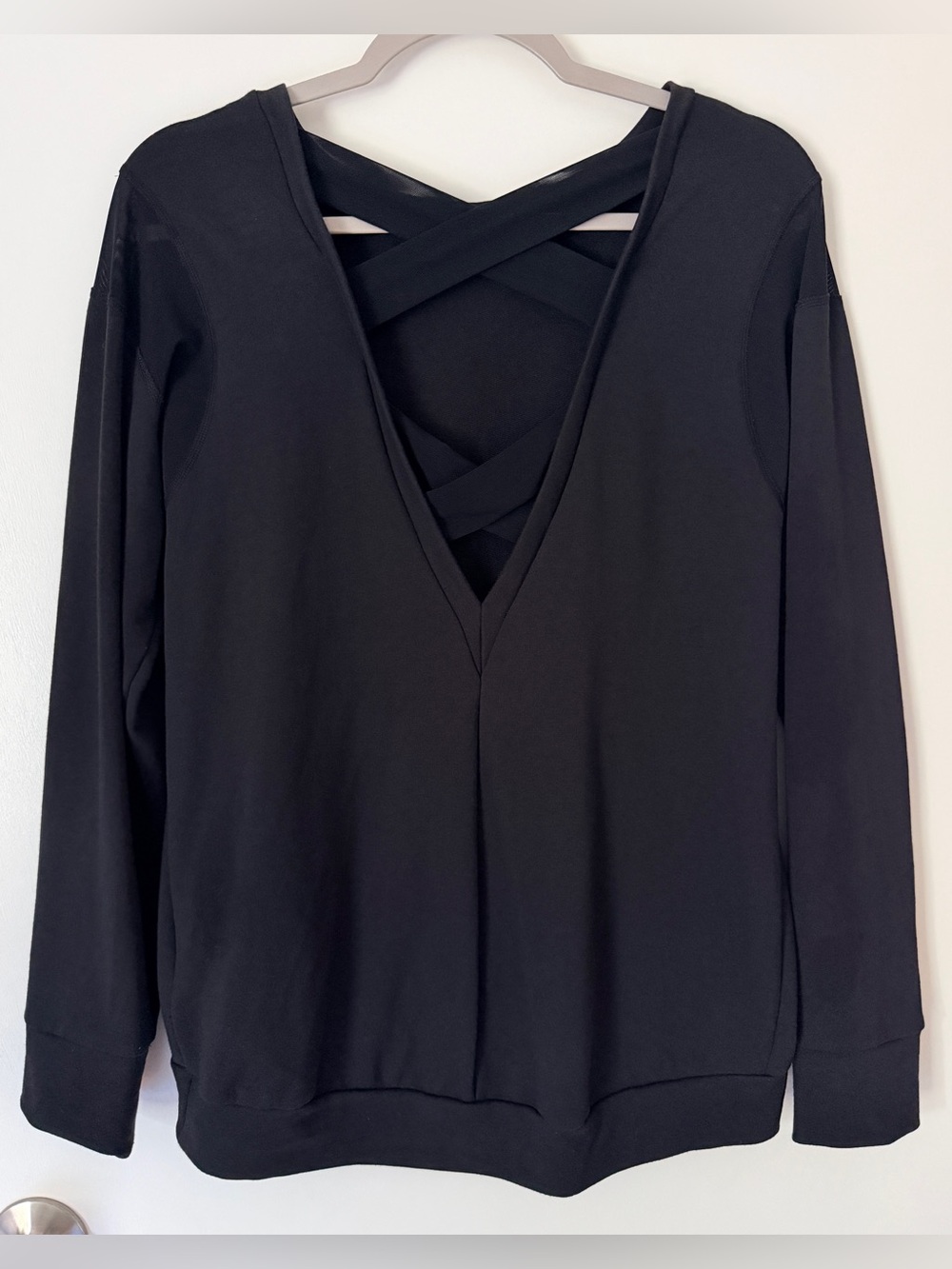 The North Face Strappy Back Sweatshirt – Size M, Black